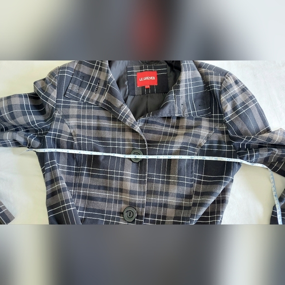 Woman's Black & Gray Plaid Trench Coat with Belt - Picture 4 of 11